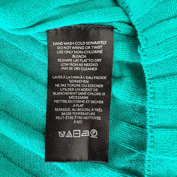 UO Halter Top Sweater SIZE LARGE NWT - Picture 7 of 8